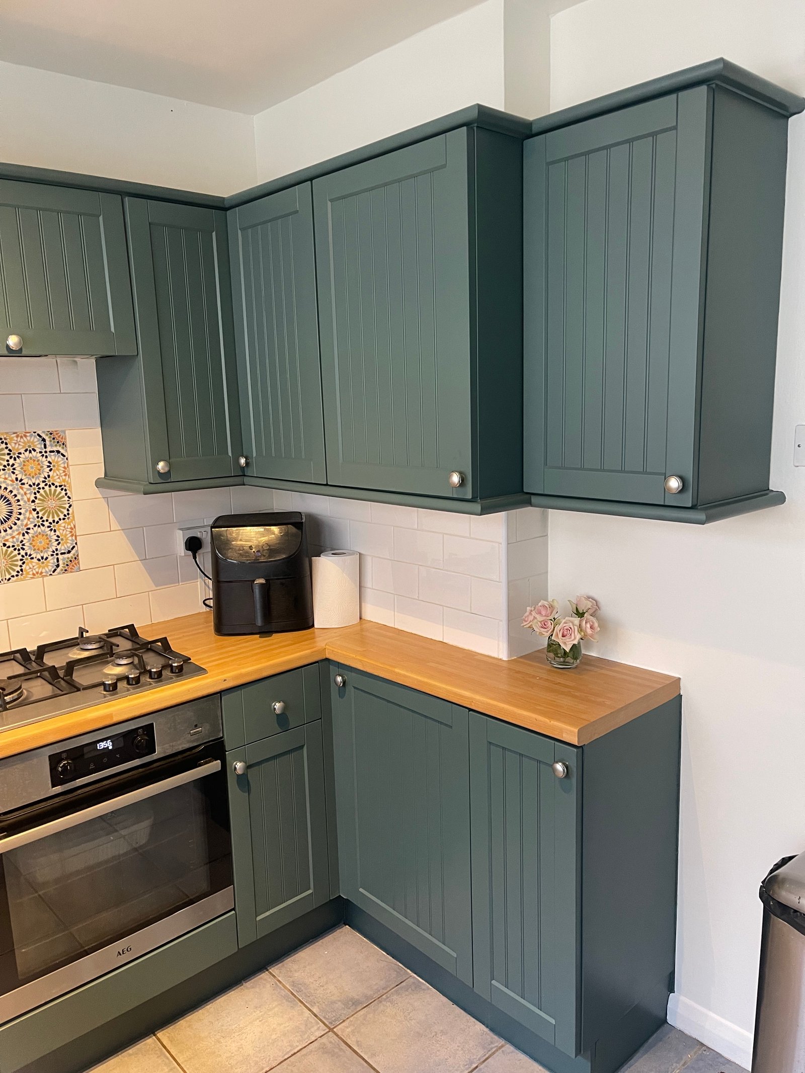 After: Twickenham kitchen Inchyra Blue respray